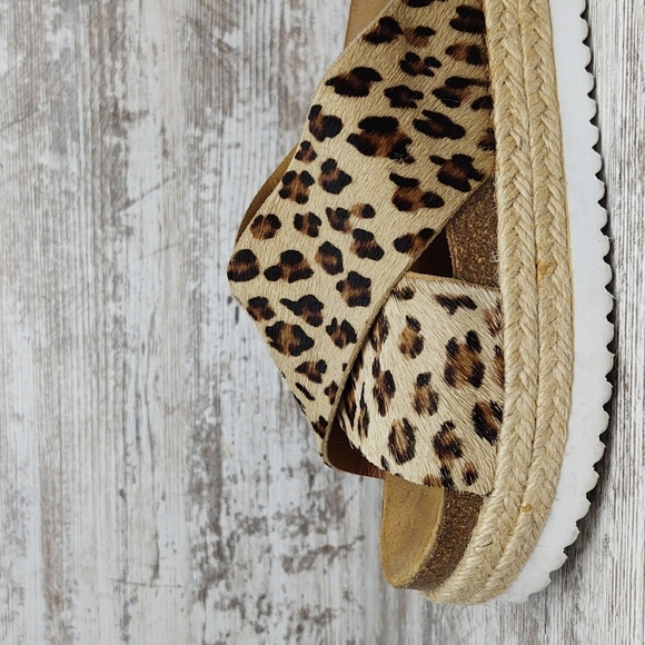 Like New Office Girl Leopard Calf Hair Flatform Espadrille Slide Sandal - Picture 2 of 16